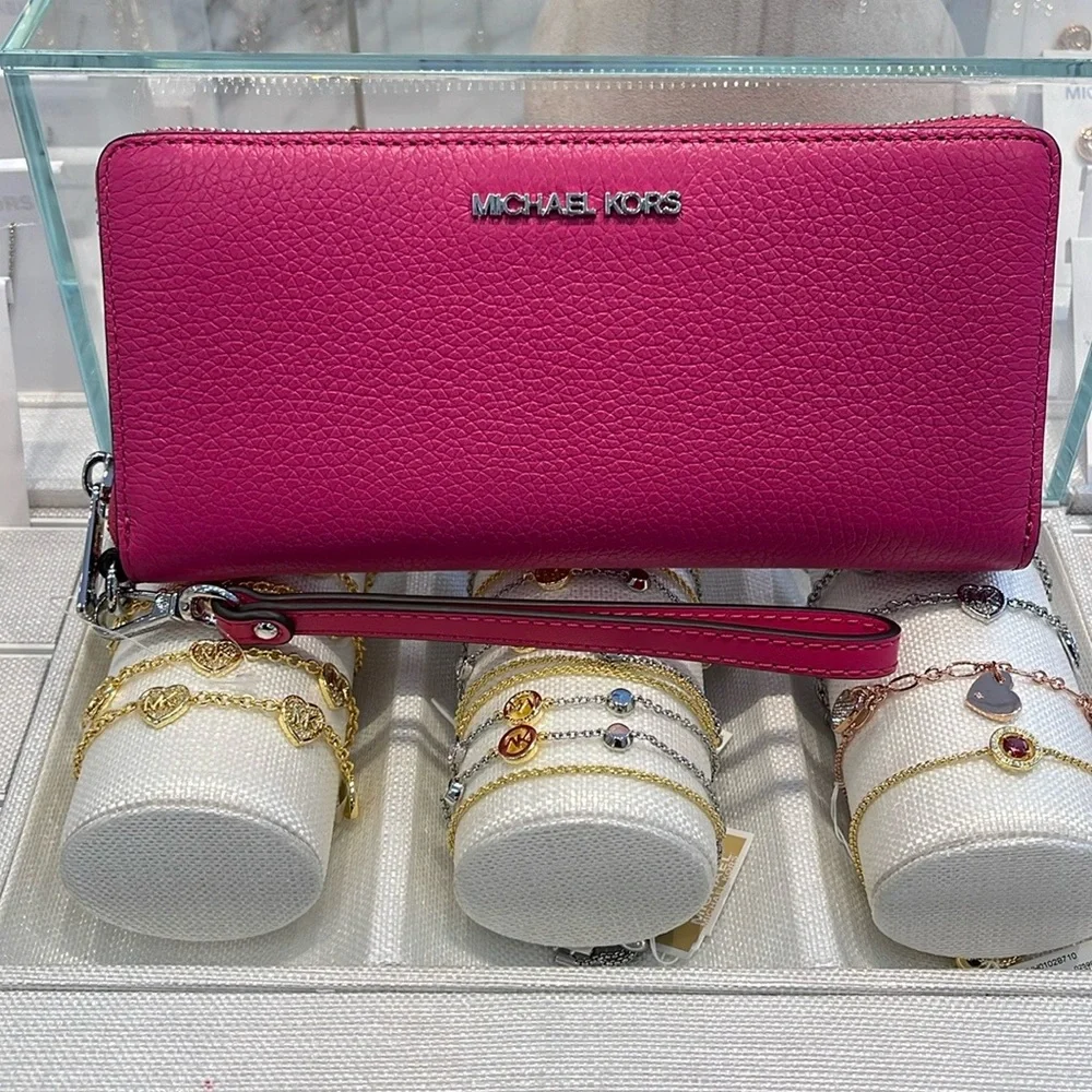 MICHAEL KORS JST Leather Continental Wristlet Phone Case Wallet 
Dragonfruit NWT - Picture 16 of 16